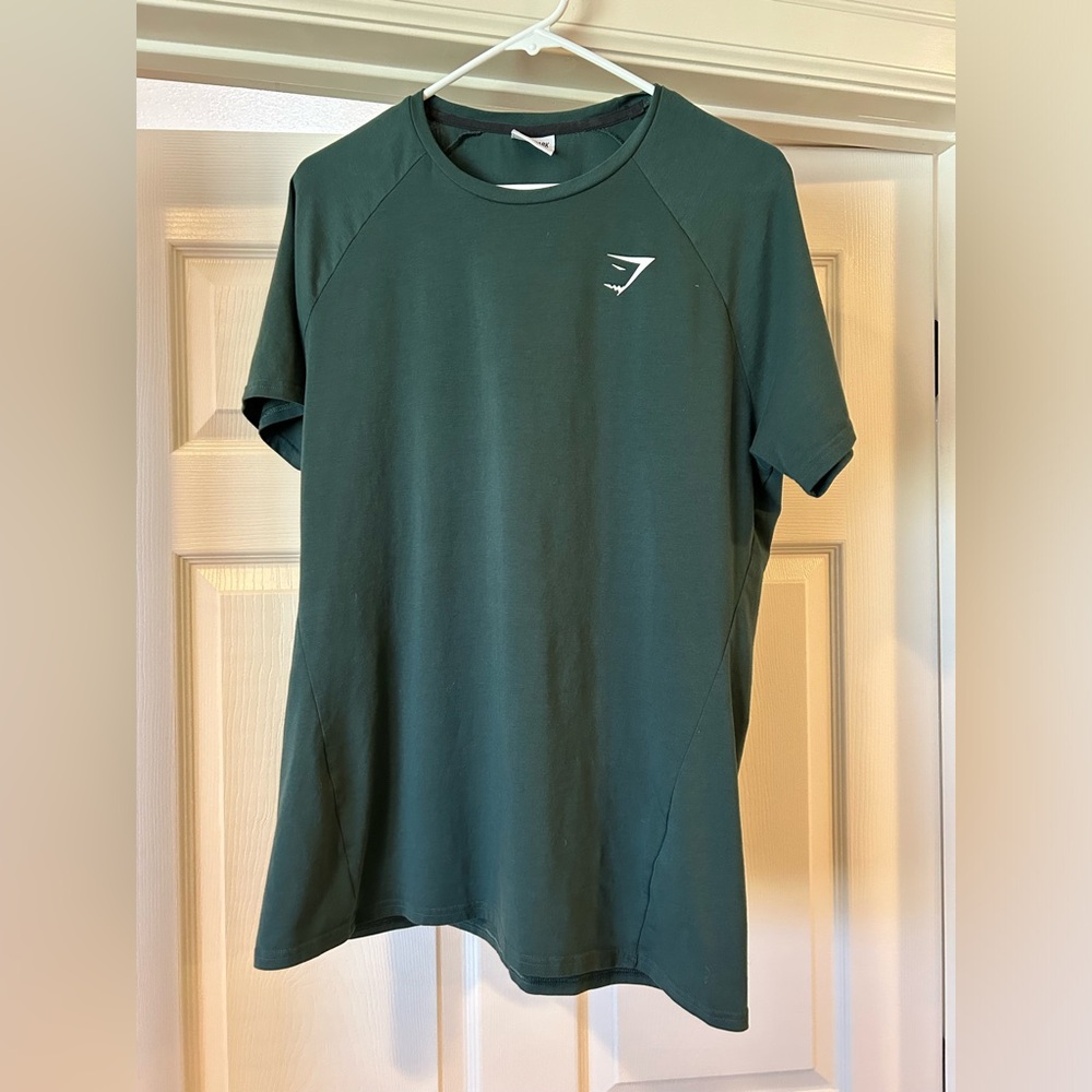 Large green gym shark tee